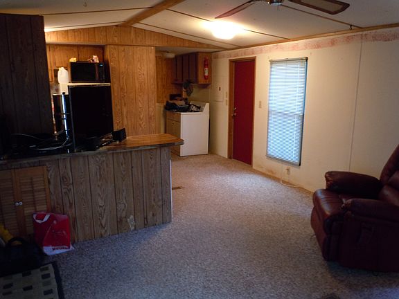 3rd image of 6402 McNeil Dr Trailer 7