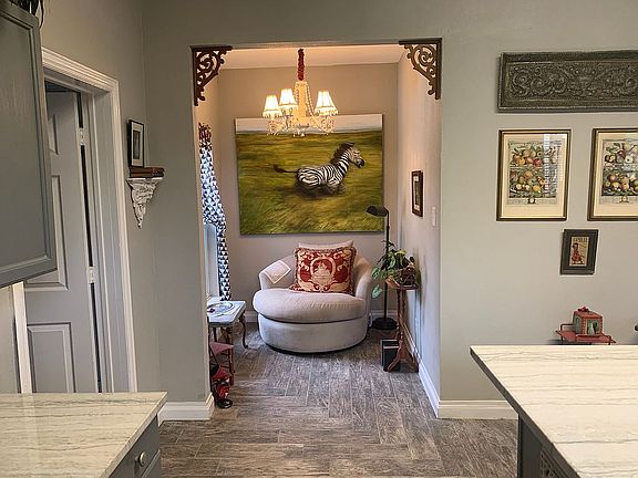 Breakfast or reading nook