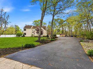 11 Berwyn Dr, Ocean View, NJ 08230