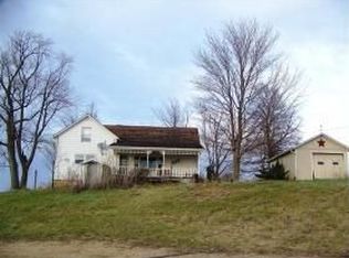 3974 180th St, Clinton, IA 52732