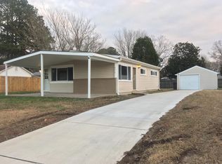 4310 Towanda Rd, Chesapeake, VA 23325