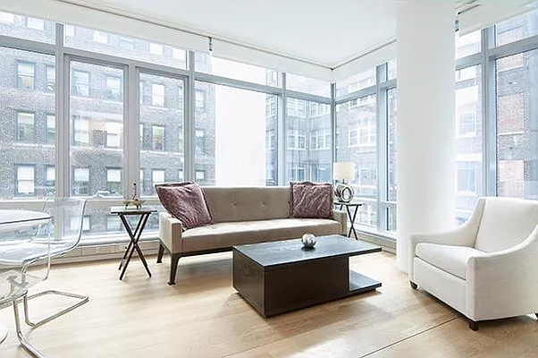 Sold by Domus Realty | media 3