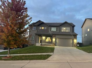 19872 K St, Omaha, NE 68135