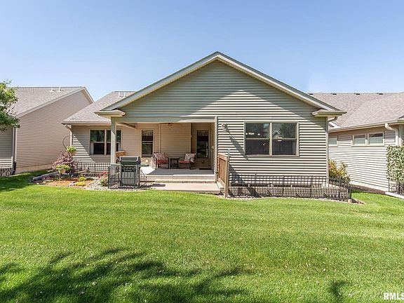 3rd image of 1743 Stone Gate Cir