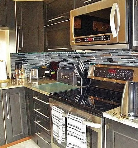 2 bed, 2.0 bath, 945 sqft, $2,200 — Photo 3