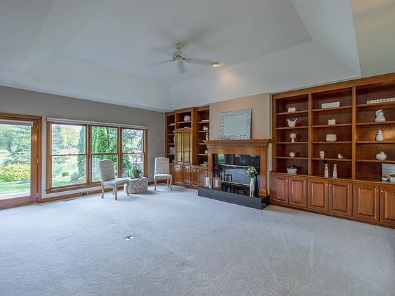 4th image of 5792 Heritage Lakes Dr