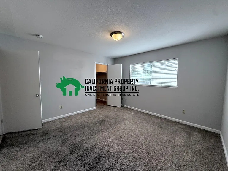 5422 Marconi Ave #5422 — Photo 16