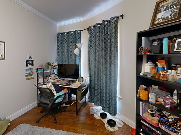 5th image of 2973 Washington St APT 2