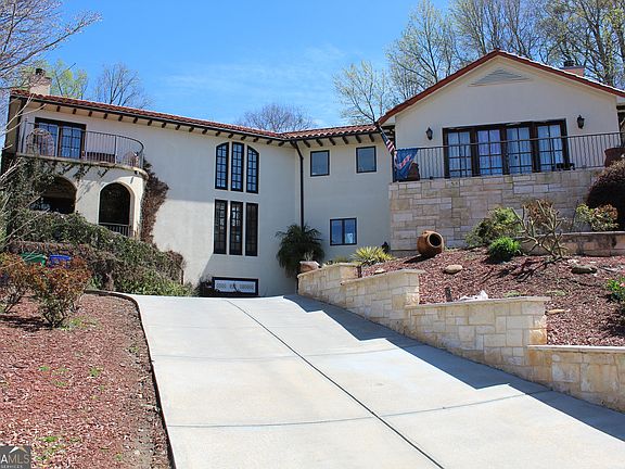 2nd image of 413 Spring House Cv