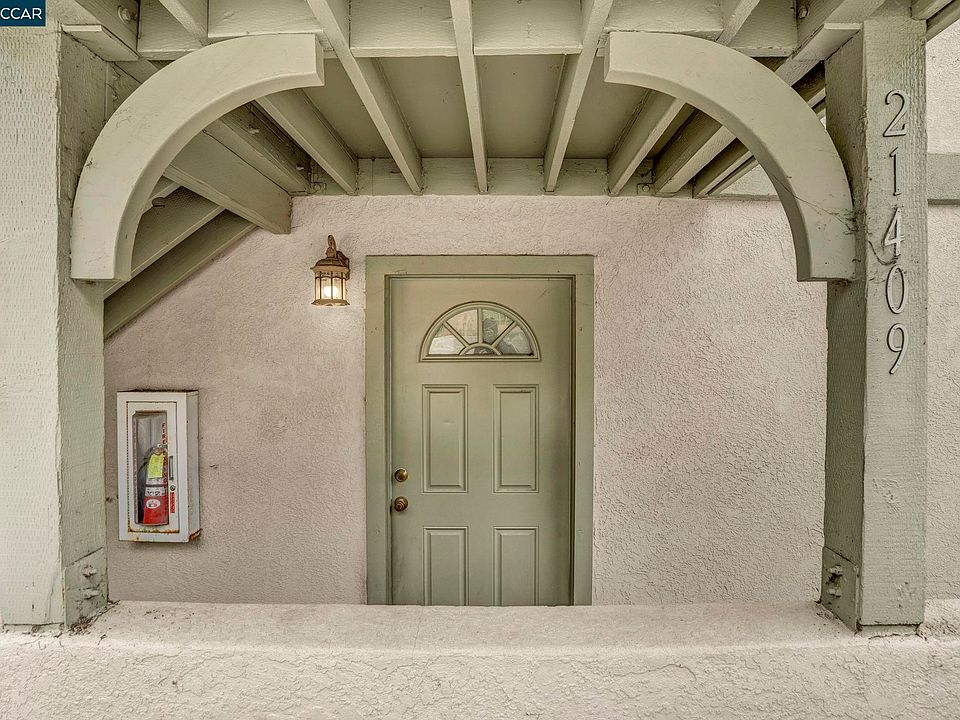 1st image of 21409 Gary Dr #7