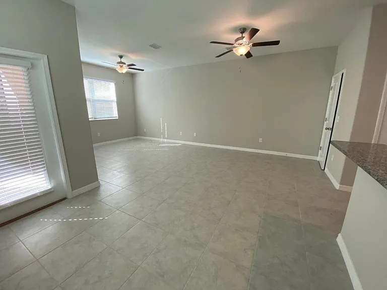 8495 Essington St — Photo 9