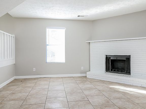 5th image of 4000 Chimney Ridge Way