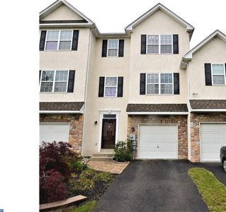 1535 Laura Ln, Pottstown, PA, 19464