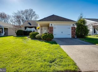32 Finchley Ct, Southampton, NJ