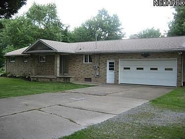 2nd image of 15227 E Old Lincoln Way