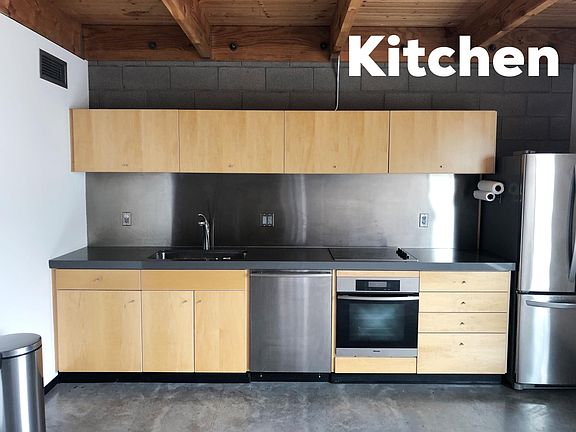 2nd image of 727 E Portland St APT 20