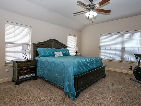 4th image of 5040 Giverny Ln