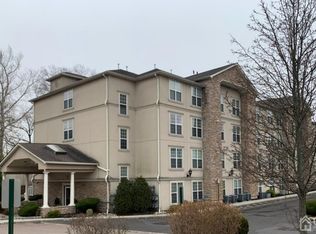 675 New Brunswick Ave #407, Perth Amboy, NJ 08861