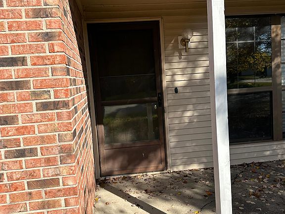 2nd image of 12172 Stacie Cir