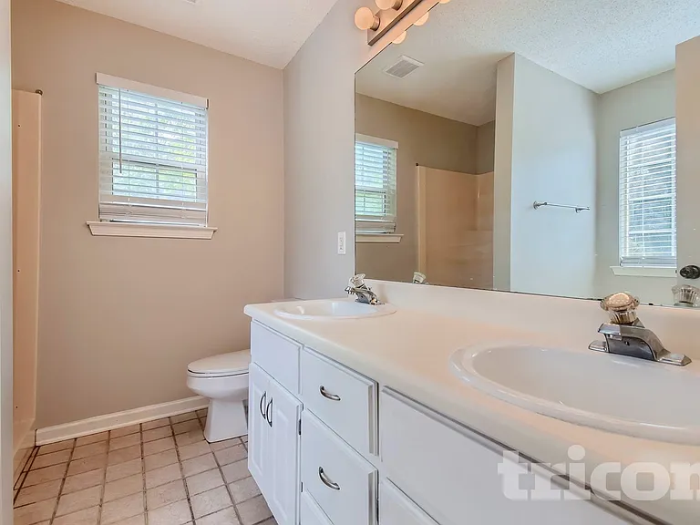 120 Allen Oaks Way — Photo 10