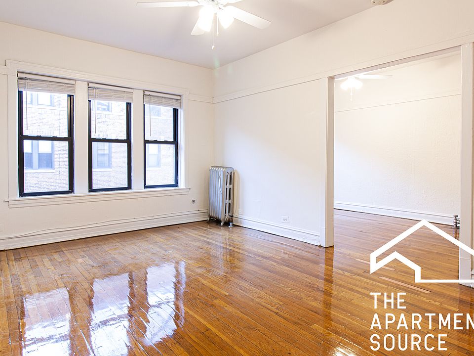 1st image of 642 W Cornelia Ave APT 2S
