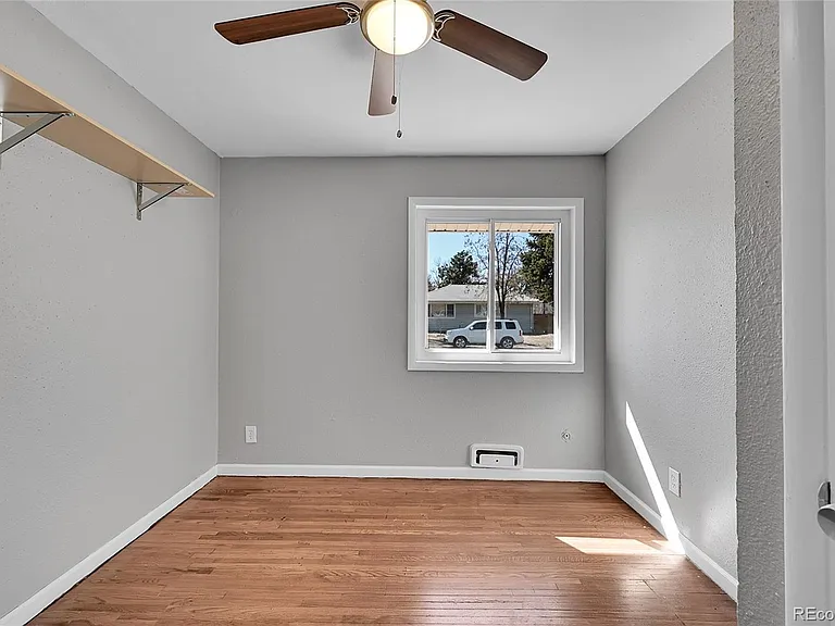 5635 Nebraska Way — Photo 13