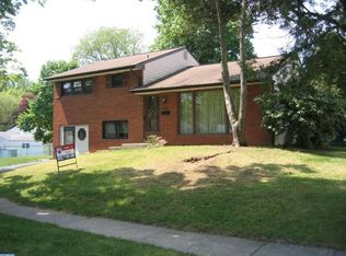 528 Fairview Ave, Penndel, PA 19047