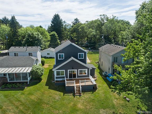 5th image of 3515 Highland Blvd