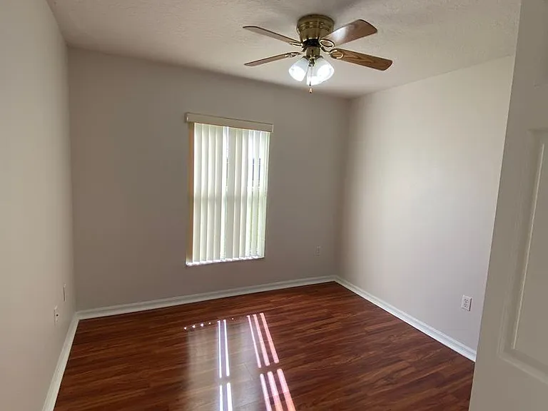 434 Cassia Dr — Photo 14
