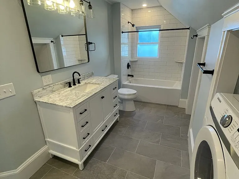 65 Loomis St — Photo 8