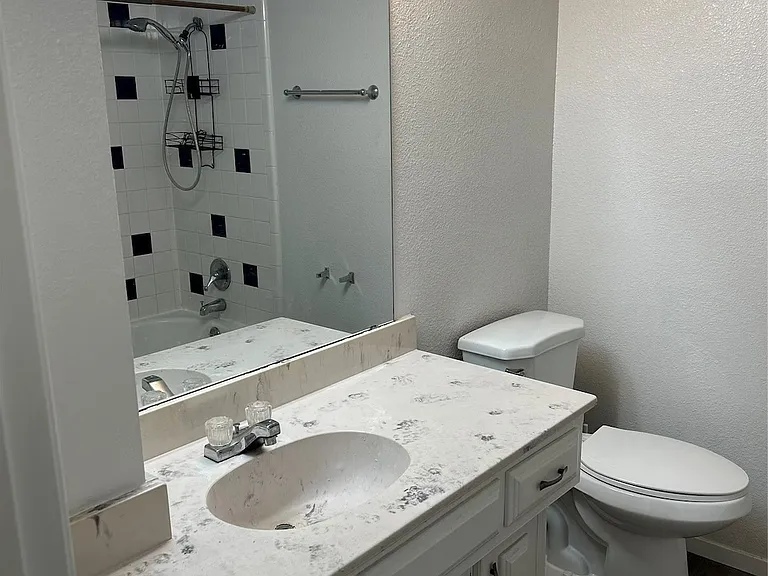 9 Oak Cir — Photo 7
