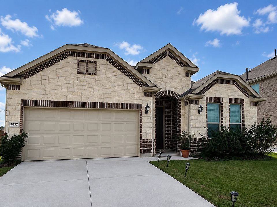 1st image of 9837 Larkfield Dr