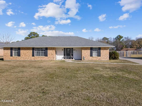 207 W Villien Ave, Abbeville, LA 70510
