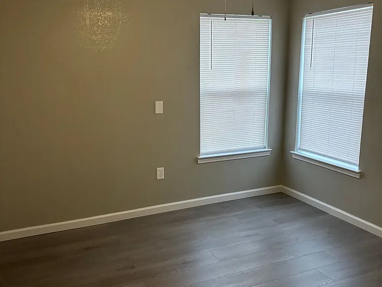 2615 Tudor Rd — Photo 7