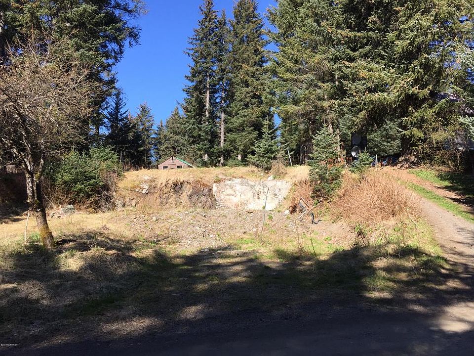1st image of 337 Shoreline Dr