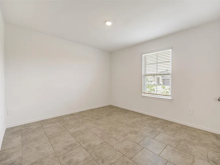 7547 Cattle Walker Ct — Photo 18