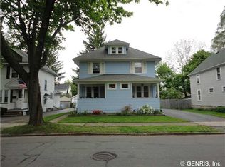 198-200 Colonial Rd, Rochester, NY 14609