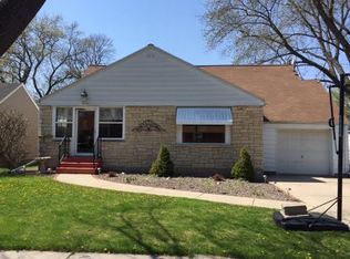 1424 11th Ave, Green Bay, WI 54304