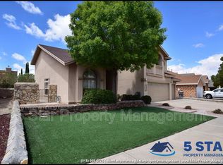 2041 Shadow Ridge Dr, El Paso, TX 79938