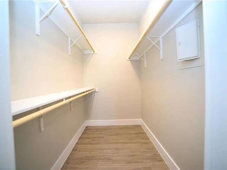 114 E 31st St #208 — Photo 9