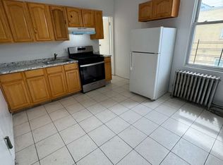 3210 Wallace Ave, Bronx, NY 10467