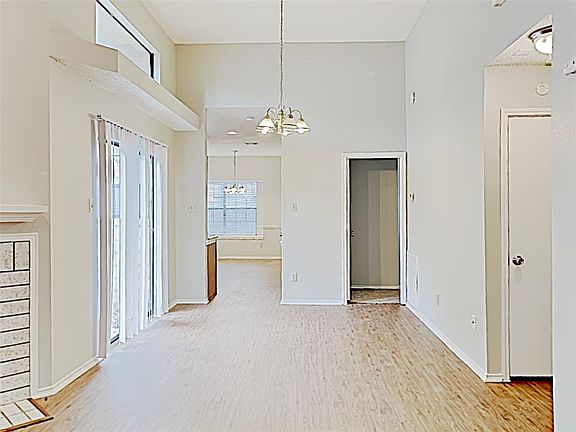 3rd image of 6514 Devine Dr