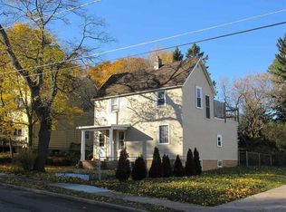 895 Lee St, Marquette, MI 49855