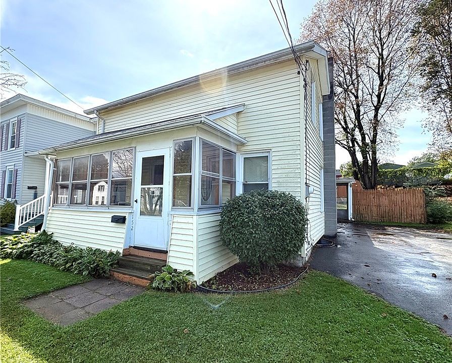 1st image of 152 Van Anden St