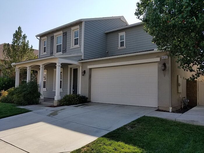 1st image of 46309 Lone Pine Dr