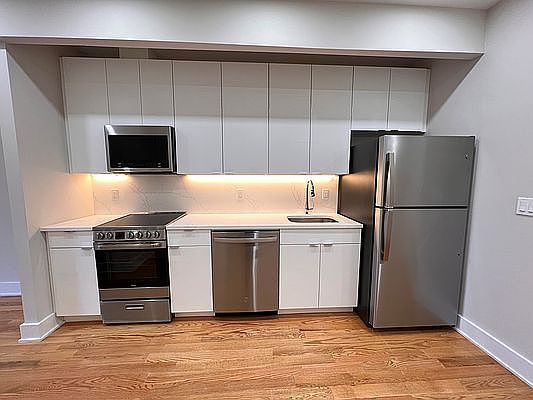 1st image of 486 Brooklyn Ave #320