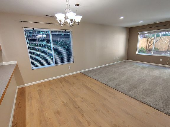 5th image of 5810 137th Pl SE