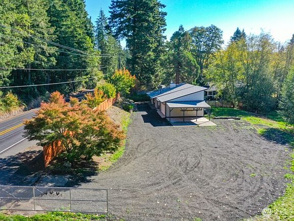 5th image of 6122 Artondale Drive NW