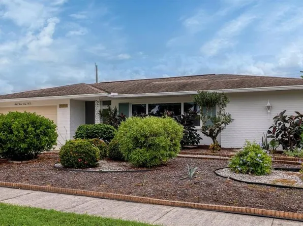 6735 Keystone Dr, Sarasota, FL 34231