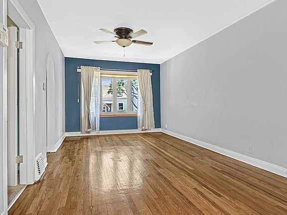 2nd image of 3724 N Oketo Ave